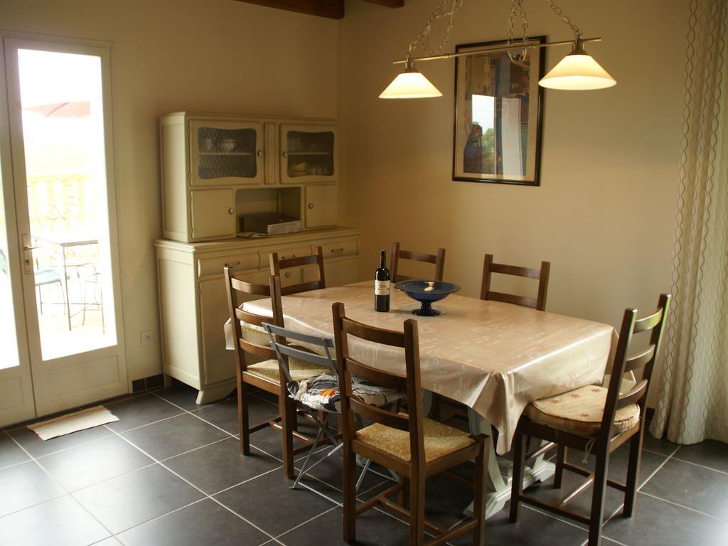 Modern Holiday Home With Private Pool Loubressac Экстерьер фото